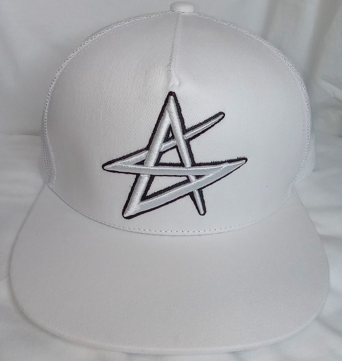 Strife Cap White